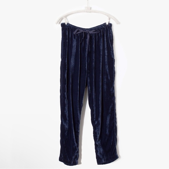 Xirena Dash Velvet Pull On Pant Sapphire Blue Small - Picture 1 of 16